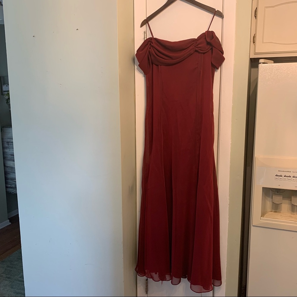Elegant Burgundy floor length dress!